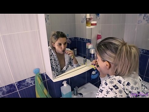 ❤️ Hack með unga í náttfötum endar oral ásamt í rass - lety black Kynlíf á is.xxxshake.ru